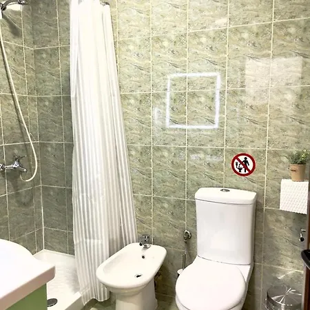 Maris * Tirana